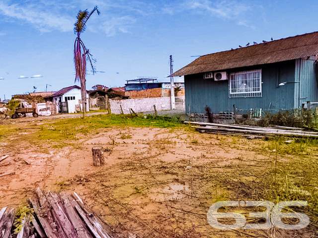 VENDE-SE TERRENO EM SÃO FRANCISCO DO SUL, SANTA CATARINA
São 260m² de terreno com área muito boa, com 13m² de fundos e 20m² de lados. Terreno de topografia regular e plano, pronto para obras.
Perfeito para você que deseja começar aquela construção dos sonhos.
Rodeado pela natureza modesta do bairro Ubatuba, localizado em São Francisco do Sul, uma ilha exuberante de belas praias e paisagens fantásticas com inúmeras opções de lazer ao ar livre, com uma posição geográfica privilegiada com acesso rápido a qualquer outro bairro da região, há cerca de 2km de distância da praia.
Consulte um de nossos corretores e saiba mais sobre esse excelente terreno. Esperamos por você!
Fale conosco:
Telefone: 47 3451-0636
WhatsApp: 47 99190-0636
Imobiliária 636.