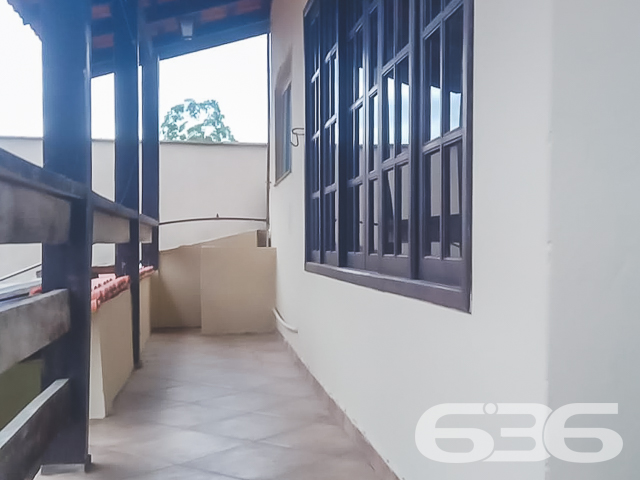 INVISTA EM ALUGUÉIS NO BAIRRO JOÃO COSTA - ESTUDA PERMUTA
Se você procura por um lugar para comprar e investir, essa é uma ótima oportunidade!
Este imóvel dispõe de 4 aluguéis separados, sendo um sobrado (térreo e primeiro piso separados) e duas quitinetes na frente da casa.
Excelente retorno mensal sobre o percentual investido!!!
Está situado próximo ao transporte público, mercados, escolas, CEIs, lojas e comércios em geral.
Fale com um de nossos corretores e saiba mais sobre esse oportuno imóvel!
Telefone: (47) 3451-0636
WhatsApp: (47) 99190-0636
Imobiliária 636.