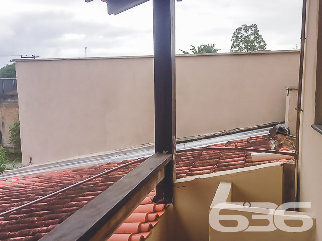 INVISTA EM ALUGUÉIS NO BAIRRO JOÃO COSTA - ESTUDA PERMUTA
Se você procura por um lugar para comprar e investir, essa é uma ótima oportunidade!
Este imóvel dispõe de 4 aluguéis separados, sendo um sobrado (térreo e primeiro piso separados) e duas quitinetes na frente da casa.
Excelente retorno mensal sobre o percentual investido!!!
Está situado próximo ao transporte público, mercados, escolas, CEIs, lojas e comércios em geral.
Fale com um de nossos corretores e saiba mais sobre esse oportuno imóvel!
Telefone: (47) 3451-0636
WhatsApp: (47) 99190-0636
Imobiliária 636.