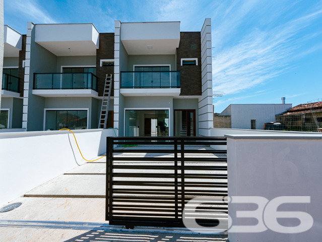 Sobrado com 1 suíte + 2 dormitórios no bairro Costeira, Balneário Barra do Sul, a poucos passos da lagoa.
Este é um imóvel excelente com 107m² de área privativa, projetado com cômodos amplos, confortáveis e modernos. Seu layout proporciona estilo, iluminação e ventilação natural.
O sobrado conta com 3 quartos muito aconchegantes, incluindo uma bela suíte, além de sacada, sala de estar, copa e cozinha integradas, banheiro social, lavabo, área de serviço e uma vaga de garagem.
Localizado em uma excelente região no bairro Costeira, está a poucos passos da lagoa e próximo de todas as comodidades necessárias para o dia a dia.
Não perca essa oportunidade! Venha viver momentos incríveis aqui.
Entre em contato conosco para saber mais:
Telefone: (47) 3448-3636
WhatsApp: (47) 99190-0636
Imobiliária 636