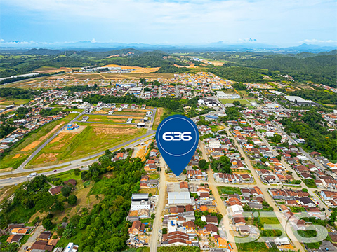 TERRENO DE ESQUINA À VENDA NO BAIRRO ITINGA, ARAQUARI
Apresentamos um terreno de esquina espaçoso, abrangendo uma área total de 417,28m², com uma abertura de 20,42 metros. Esta propriedade é ideal para construtores ou empreendimentos residenciais multifamiliares.
A localização é privilegiada no bairro Itinga, Araquari, com proximidade de supermercados, restaurantes, parque aquático, opções de transporte público, lojas comerciais e uma variedade de serviços disponíveis na região.
Não perca essa grande oportunidade! Fale com um de nossos corretores agora mesmo e saiba mais sobre esse excelente lote.
Tire seus planos do papel e conte com a 636 para realizá-los.
Telefone: (47) 3451-0636
WhatsApp: (47) 99190-0636
Imobiliária 636.