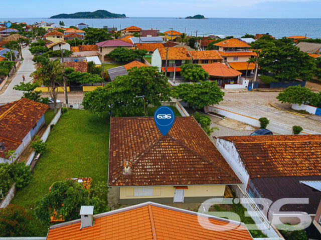 Foto de Casa Térrea Balneário Barra do Sul Centro 03017751