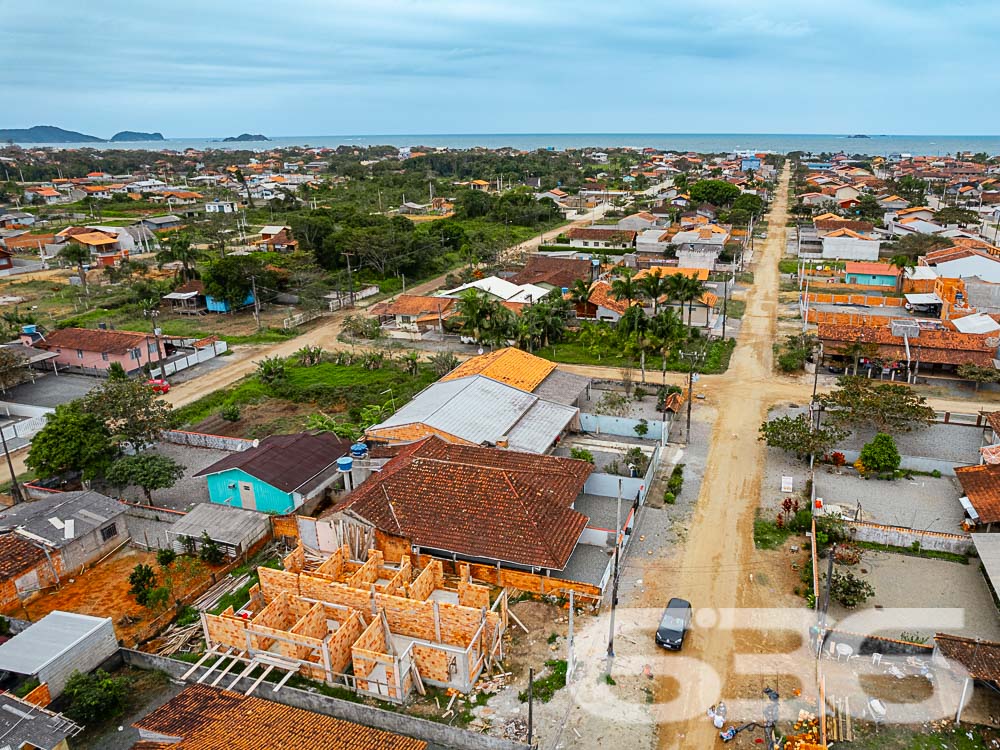 Foto de Geminado Térreo Balneário Barra do Sul Salinas 03017763