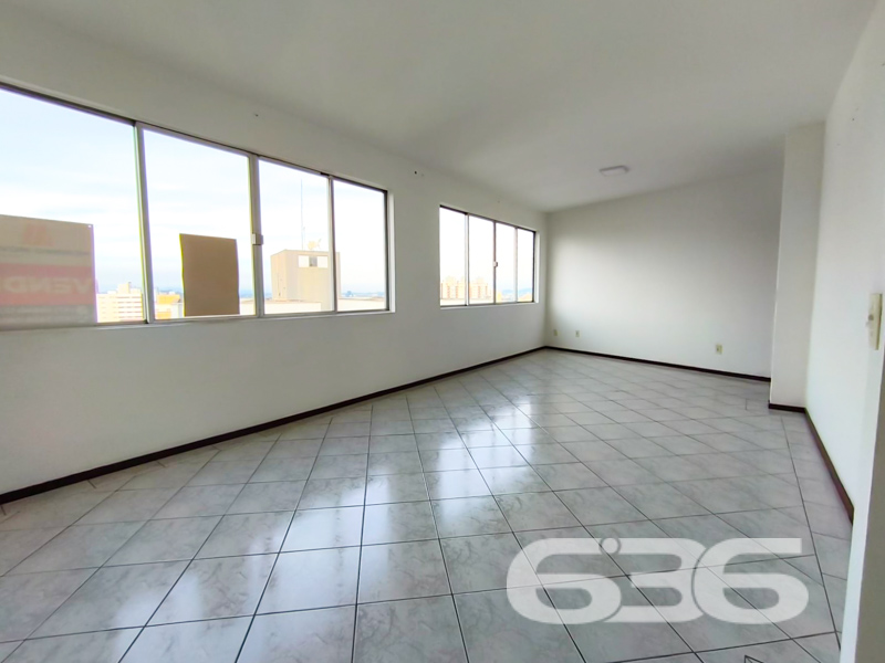 Apartamento - Anita Garibaldi - Joinville