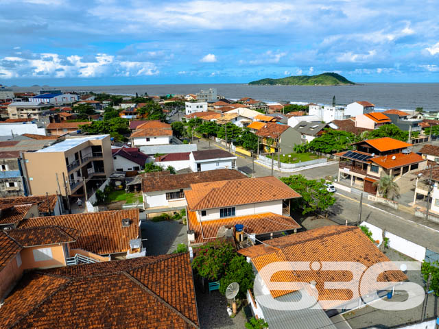 Foto de Sobrado Balneário Barra do Sul Centro 03017808