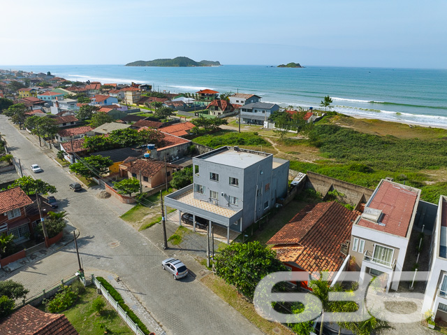 Foto de Sobrado Balneário Barra do Sul Salinas 03018199