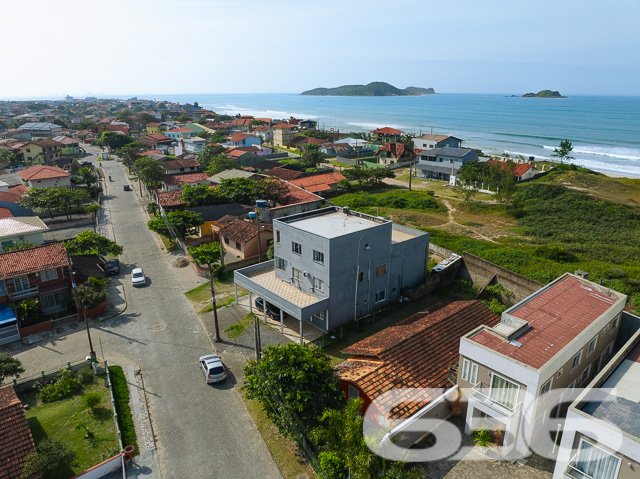 Foto de Sobrado Balneário Barra do Sul Salinas 03018199