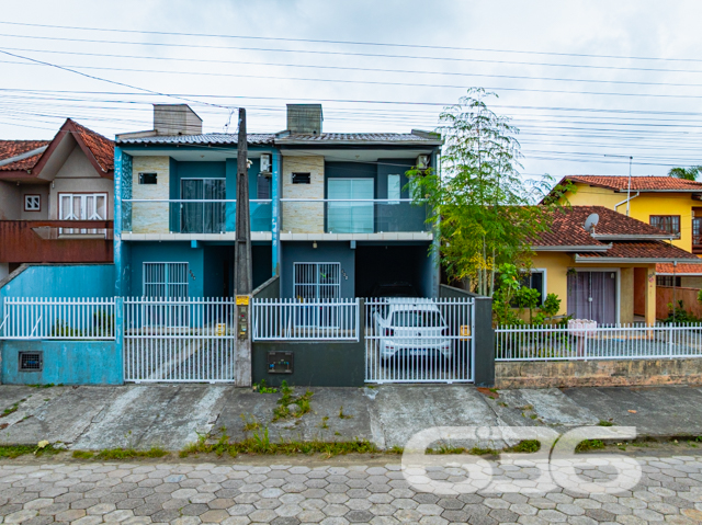 Foto de Sobrado Geminado Balneário Barra do Sul Costeira 03018982