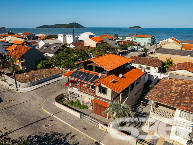 Foto de Sobrado Balneário Barra do Sul Centro 03017994