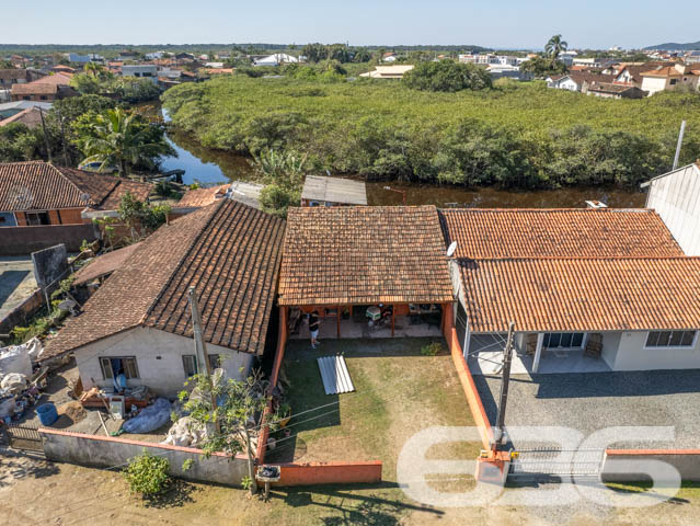 Foto de Casa Térrea Balneário Barra do Sul Costeira 03018065