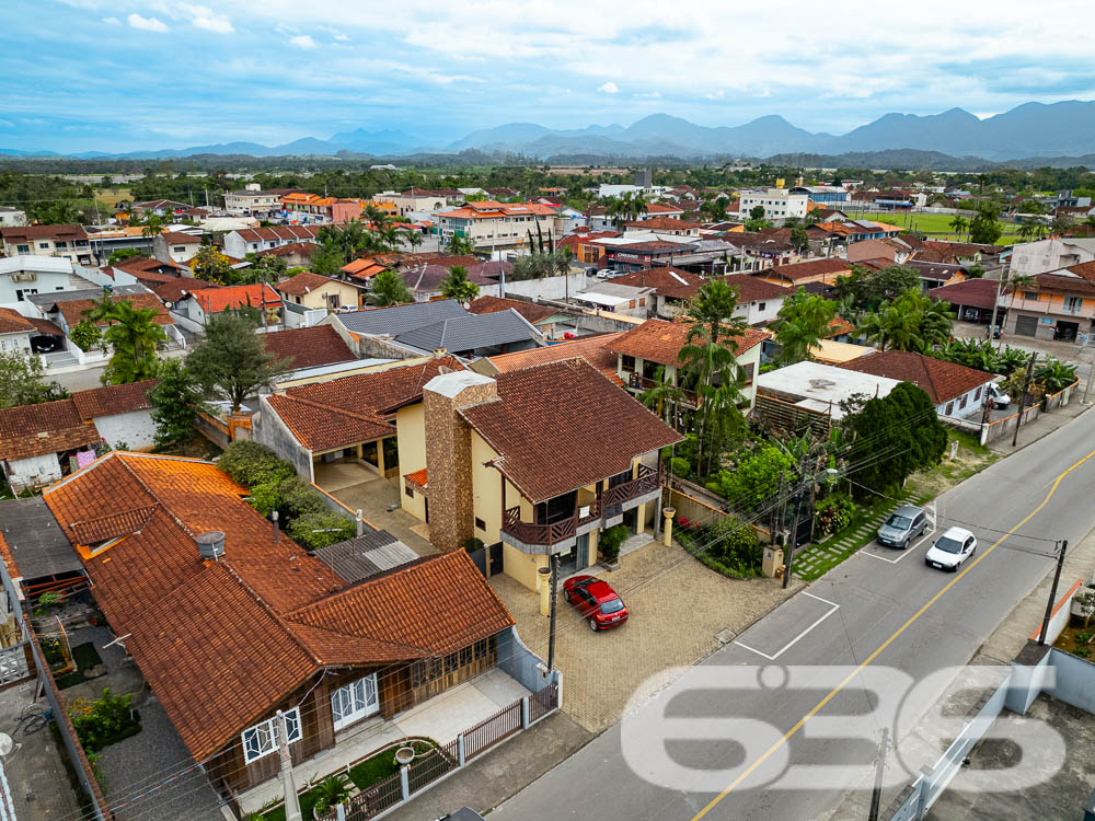 Foto de Sobrado Joinville Morro do Meio 01034179