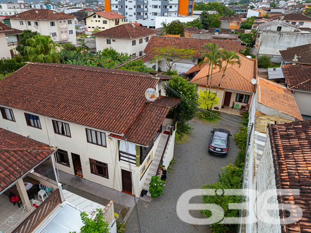 Foto de Sobrado Joinville Iririú 01034369