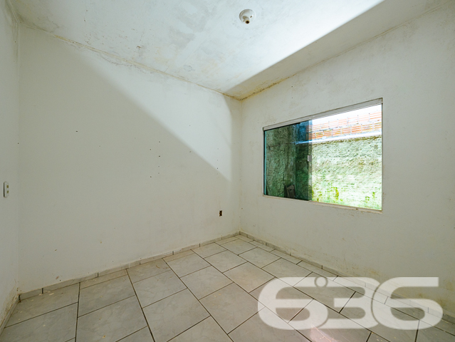 VENDE-SE TERRENO COM POTENCIAL NO BAIRRO PARANAGUAMIRIM - ESTUDA PERMUTA
No coração do Paranaguamirim, encontra-se este terreno de 240m², com 11 metros de frente e 25 metros nas laterais. Com uma área construída de 100m², o imóvel atual oferece a oportunidade perfeita para reforma ou demolição, abrindo caminho para um projeto inovador.
Espaço e Versatilidade para Realizar Seus Projetos
Este terreno plano é uma oportunidade de ouro para investidores e construtores. Seja para desenvolver uma residência personalizada ou um empreendimento comercial, este espaço oferece a liberdade criativa que você procura.
Localização Estratégica no Bairro Paranaguamirim
Situado em uma região em crescimento, este terreno está próximo a várias comodidades e serviços, garantindo conveniência e qualidade de vida. A localização estratégica promete valorização contínua e acessibilidade.
636 Negócios Imobiliários: Seu Guia para Investimentos Inteligentes
Com mais de três décadas de experiência no mercado imobiliário, a 636 Negócios Imobiliários é especialista em encontrar as melhores oportunidades de investimento. Estamos aqui para ajudá-lo a aproveitar ao máximo este terreno. Entre em contato conosco pelo telefone (47) 3451-0636 ou WhatsApp (47) 99190-0636 e vamos juntos planejar seu próximo grande investimento!