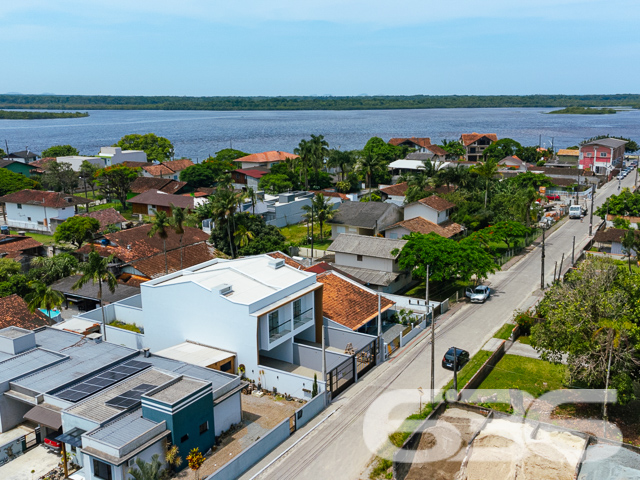 Foto de Sobrado Geminado Balneário Barra do Sul Costeira 03018346