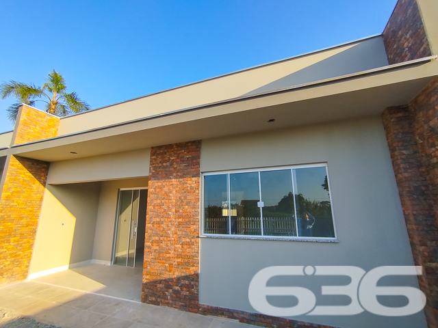 VENDE-SE IMÓVEL COM SUÍTE + DORMITÓRIO EM SÃO FRANCISCO DO SUL!
Descubra o conforto e a praticidade neste geminado em construção no bairro Ervino, São Francisco do Sul. Com 71,52m² de área construída, este imóvel oferece um dormitório, uma suíte, dois banheiros, e uma ampla sala de estar e jantar conjugadas com a cozinha, ideal para momentos em família.
UM LAR PENSADO PARA O SEU BEM-ESTAR:
Além de espaços bem distribuídos, o imóvel conta com área de serviço, é totalmente murado para sua segurança, e permite animais, tornando-se o lar perfeito para toda a família.
UMA LOCALIZAÇÃO PRIVILEGIADA PERTO DA PRAIA:
Situado no bairro Ervino, conhecido por sua tranquilidade e proximidade com a praia, este geminado oferece fácil acesso a vias principais e serviços públicos essenciais, combinando a paz do litoral com a conveniência urbana.
ESCOLHA A EXPERIÊNCIA E CONFIANÇA DA 636 NEGÓCIOS IMOBILIÁRIOS:
Com mais de 30 anos de mercado, a 636 Negócios Imobiliários é sua parceira ideal para encontrar o imóvel dos seus sonhos. Entre em contato conosco e descubra como podemos ajudá-lo a realizar seu projeto de vida.
Telefone: (47) 3448-3636
WhatsApp: (47) 99190-0636
Acesse nosso site para mais informações: i636.com.br