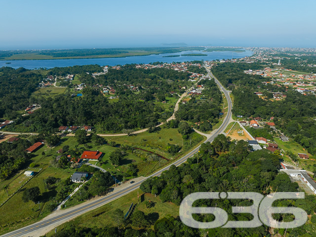 Terreno - Pinheiros - Balneário Barra do Sul