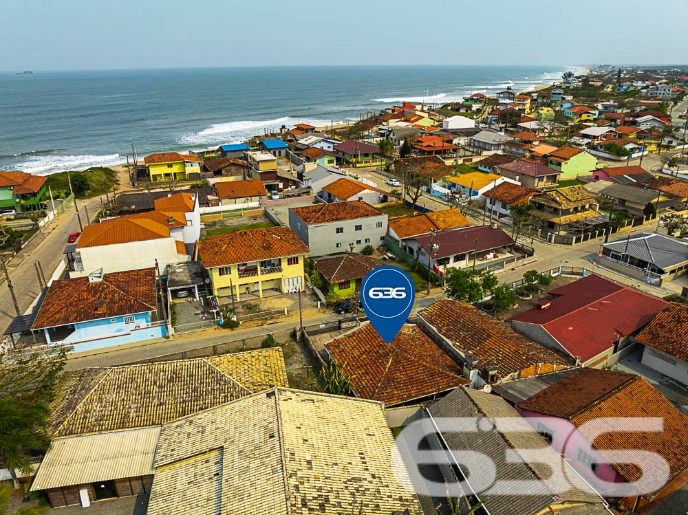 Foto de Casa Térrea Balneário Barra do Sul Centro 03018743