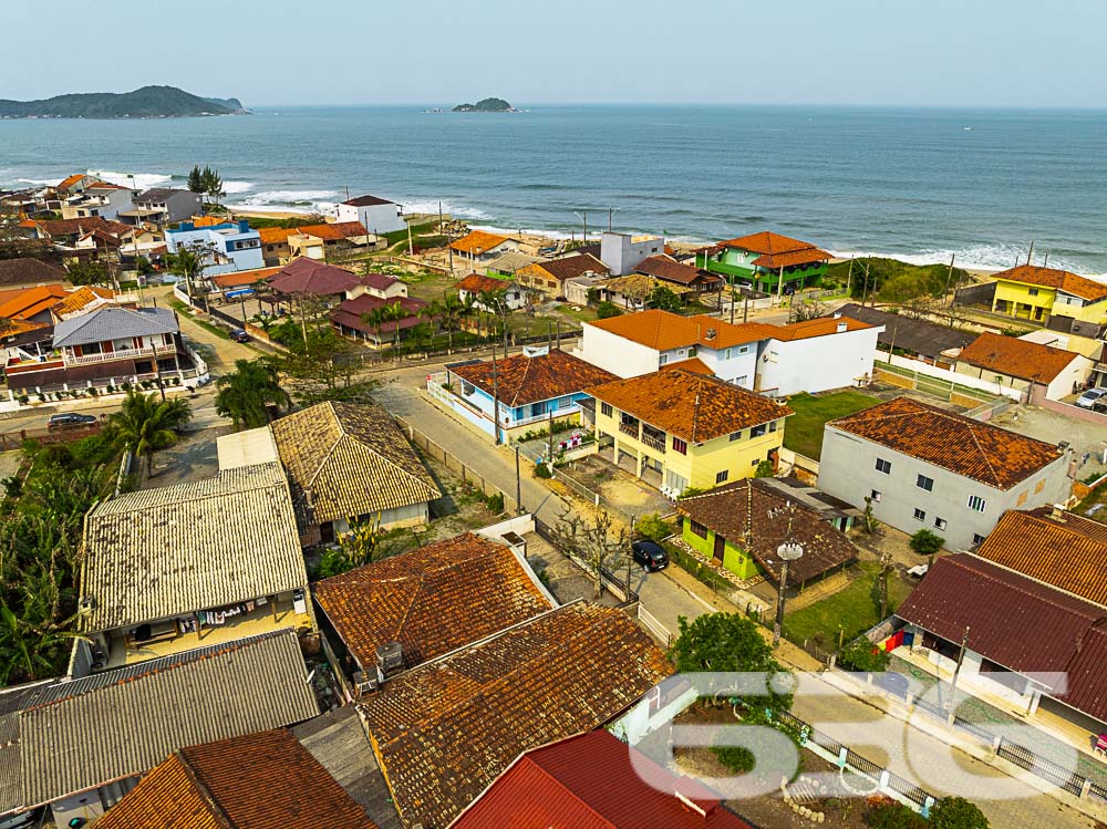 Foto de Casa Térrea Balneário Barra do Sul Centro 03018743