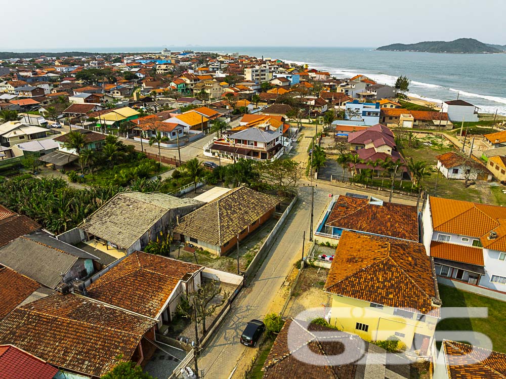 Foto de Casa Térrea Balneário Barra do Sul Centro 03018743