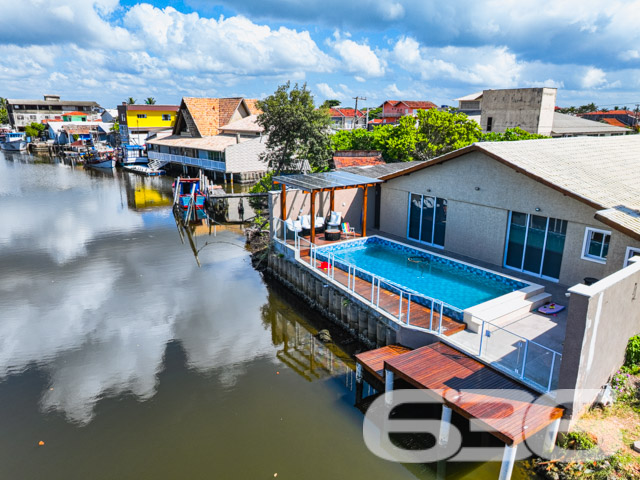 Foto de Casa Térrea Balneário Barra do Sul Centro 03018831