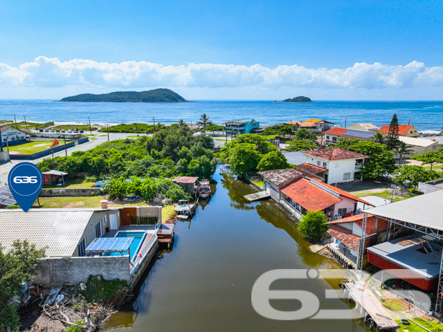 Foto de Casa Térrea Balneário Barra do Sul Centro 03018831