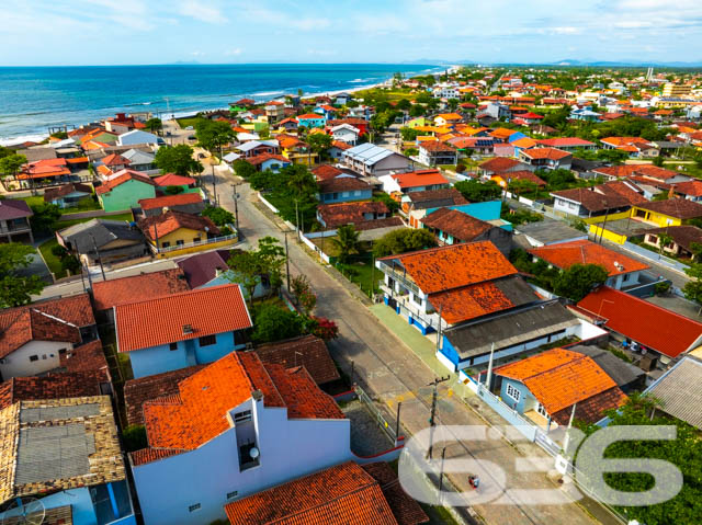 Foto de Casa Térrea Balneário Barra do Sul Centro 03018835