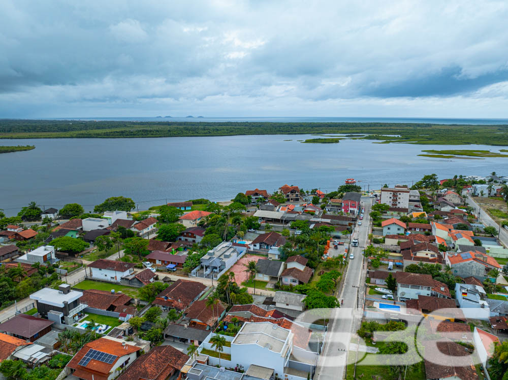 Residência - Costeira - Balneário Barra do Sul