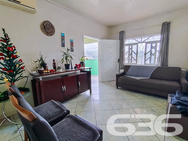 Residência - Paranaguamirim - Joinville