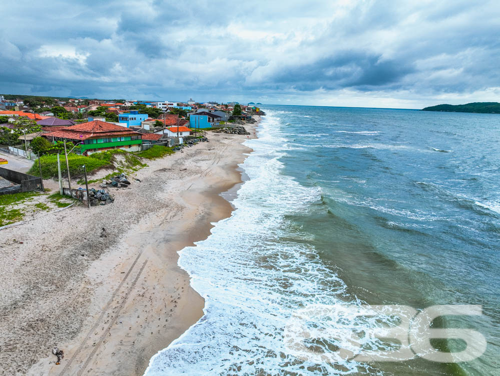 Foto de Casa Térrea Balneário Barra do Sul Centro 03018891