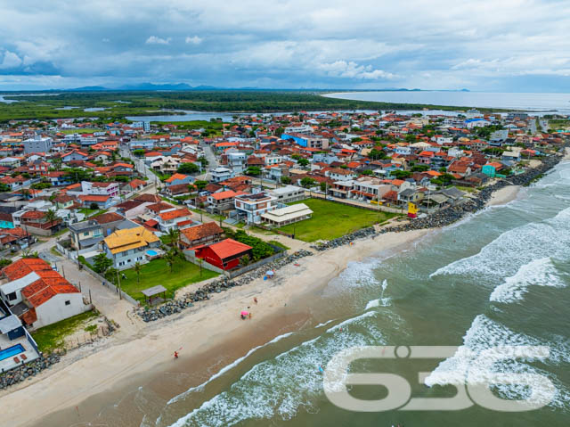 Foto de Sobrado Balneário Barra do Sul Centro 03018906