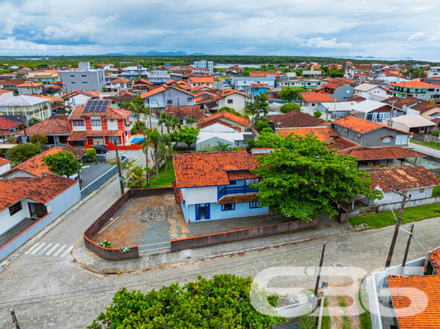 Foto de Sobrado Balneário Barra do Sul Centro 03018906