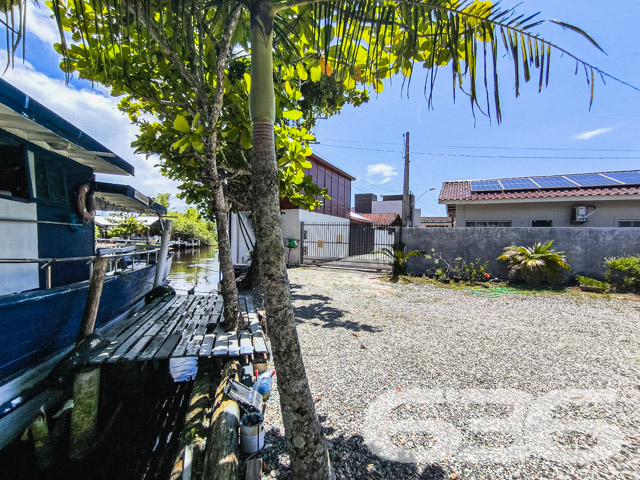 Foto de Casa Térrea Balneário Barra do Sul Centro 03018922