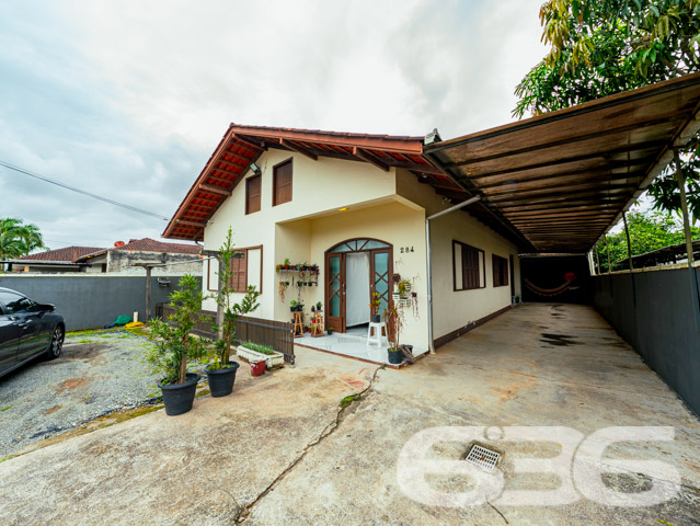 Residência - Paranaguamirim - Joinville