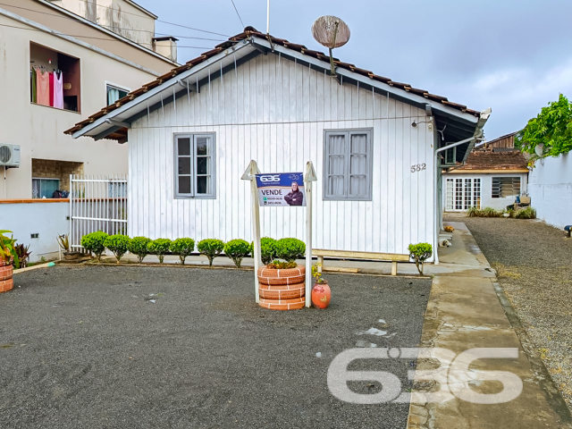 Residência - Paranaguamirim - Joinville