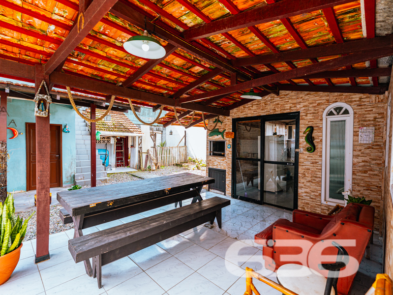 Foto de Casa Térrea Balneário Barra do Sul Costeira 03019027