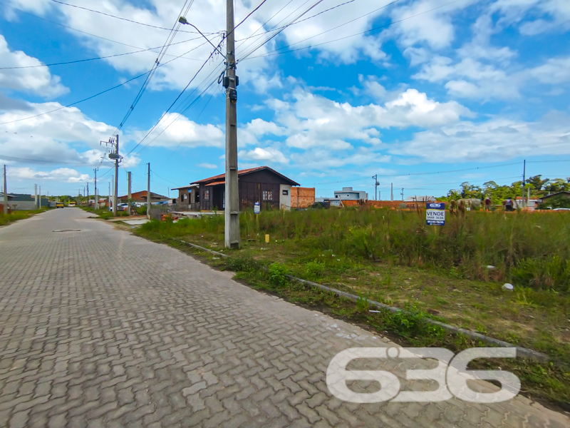 Oportunidade de Investimento em Araquari/SC – Terreno com 240m² no Bairro Colégio Agrícola
Se você procura um terreno, bem localizado e pronto para construir, esta é a oportunidade ideal. Este terreno com 240m² de área total, está situado em uma rua pavimentada, proporcionando fácil acesso e valorização imediata.
O terreno está em uma região em pleno desenvolvimento urbano, com diversas construções novas ao redor, o que representa um excelente potencial de crescimento e valorização patrimonial.
Este terreno é perfeito para você que busca construir sua residência própria, investir em locações ou mesmo pensar em empreendimentos futuros. Um lote com estas características e nesta localização estratégica é uma raridade no mercado atual.
Não perca essa chance! Fale agora com um dos corretores da 636 Negócios Imobiliários e agende sua visita. Mais de 30 anos de experiência, segurança jurídica e uma equipe altamente preparada para garantir uma compra segura e eficiente.
636 NEGÓCIOS IMOBILIÁRIOS: A SUA MELHOR ESCOLHA
Com mais de 30 anos de experiência, a 636 Negócios Imobiliários é sua parceira ideal para encontrar o imóvel perfeito. Estamos prontos para ajudá-lo a fazer deste imóvel o seu novo lar.
Telefone: (47) 3451-0636
WhatsApp: (47) 99190-0636
Não perca esta oportunidade única. Visite nosso site para mais informações: i636.com.br