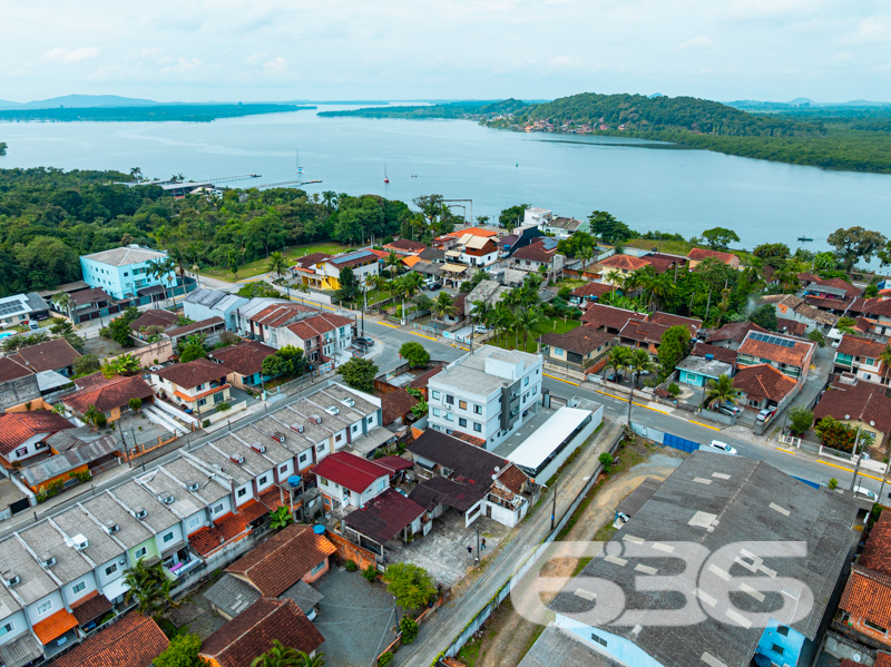 Residência - Espinheiros - Joinville