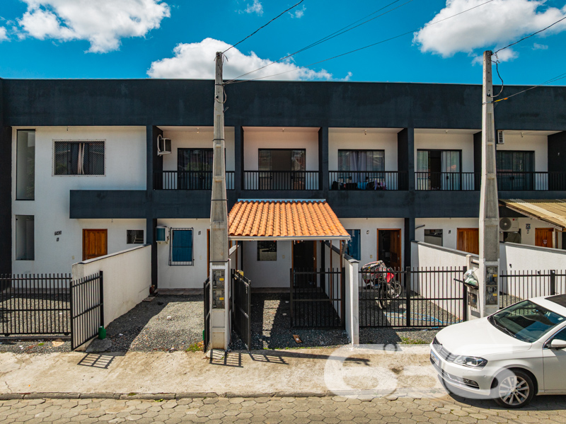 Residência - Jarivatuba - Joinville