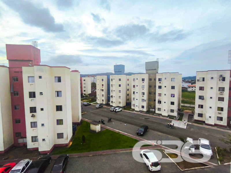 Apartamento - Iririú - Joinville
