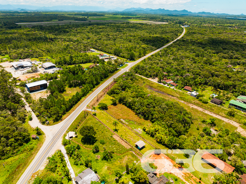 Terreno - Pinheiros - Balneário Barra do Sul