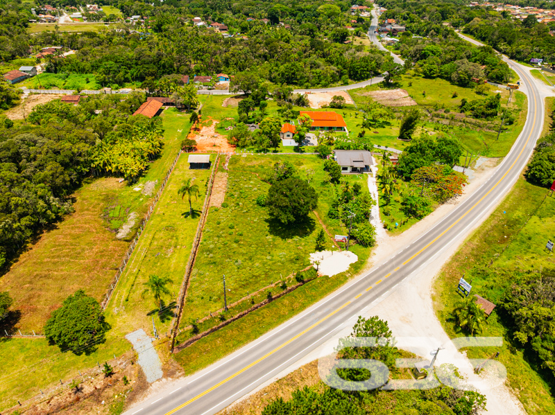 Terreno - Pinheiros - Balneário Barra do Sul