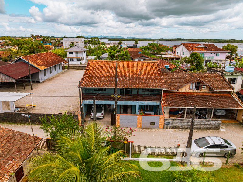 Residência - Costeira - Balneário Barra do Sul