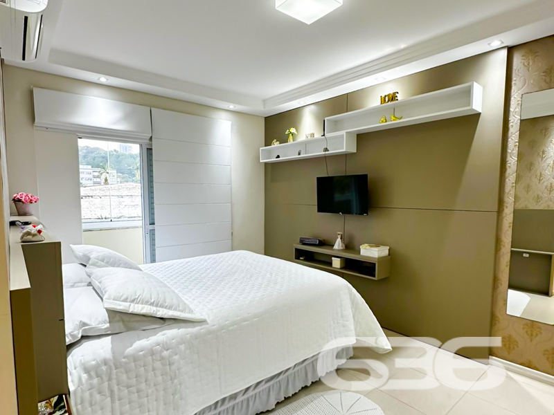 Apartamento - Anita Garibaldi - Joinville