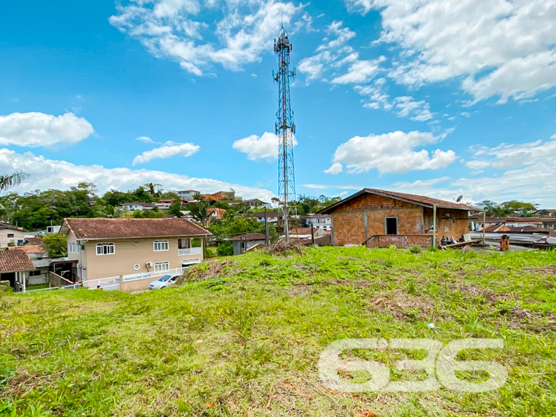 Terreno - Petrópolis - Joinville