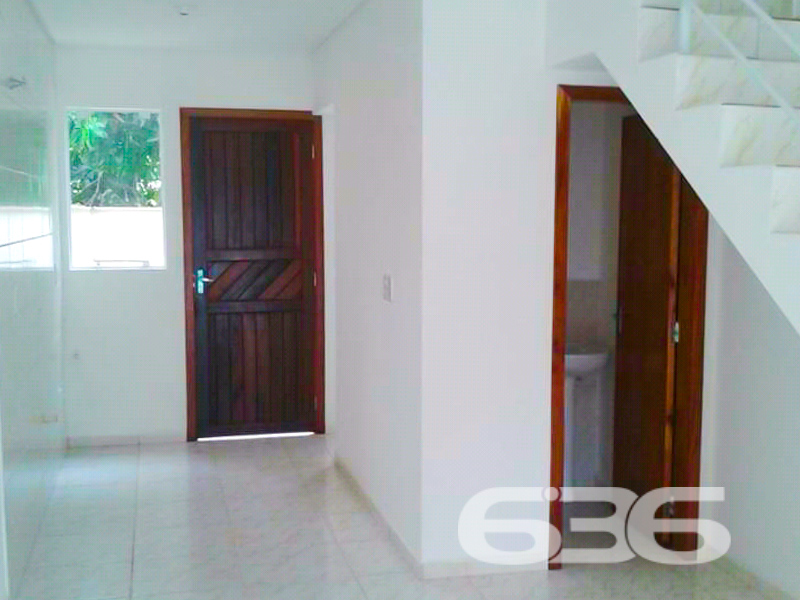 Sobrado à venda no Santa Catarina, Joinville | 2 q