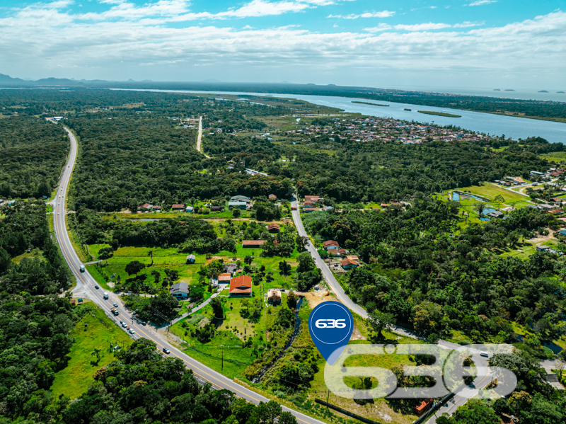 Terreno - Pinheiros - Balneário Barra do Sul