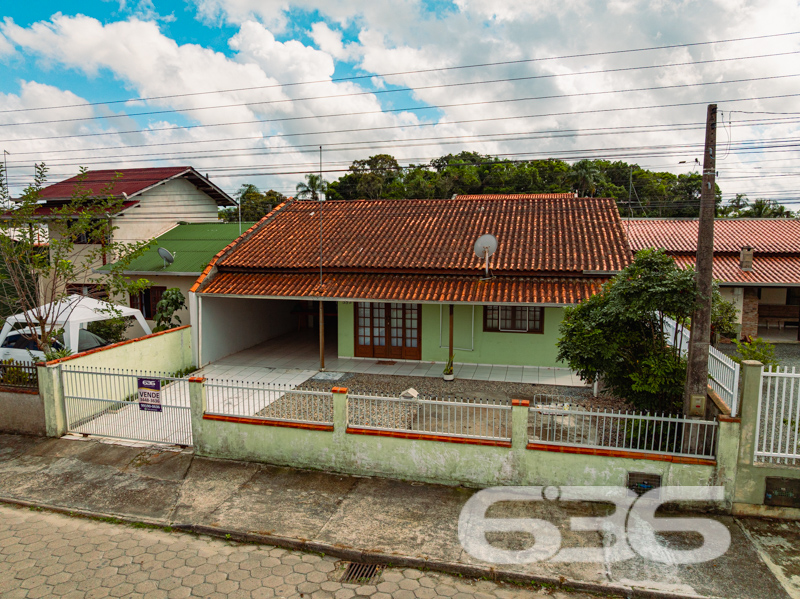 Residência - Costeira - Balneário Barra do Sul