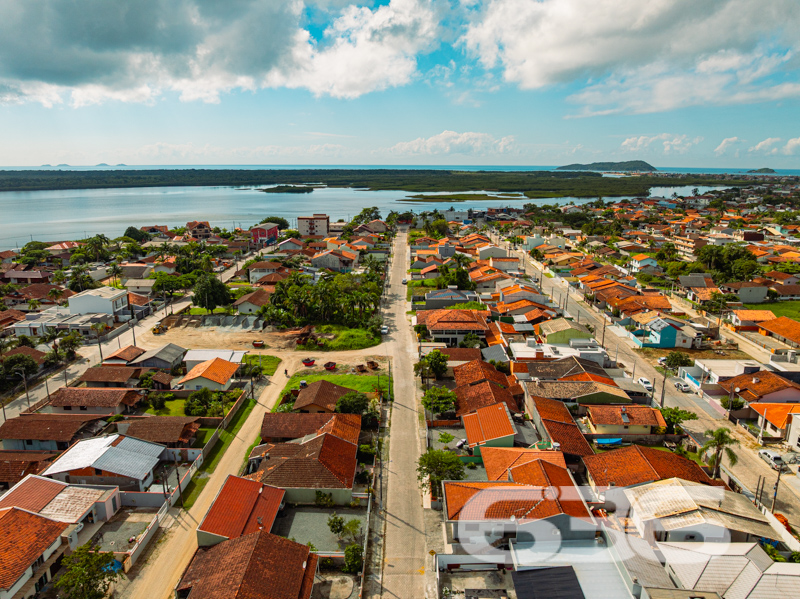 Residência - Costeira - Balneário Barra do Sul