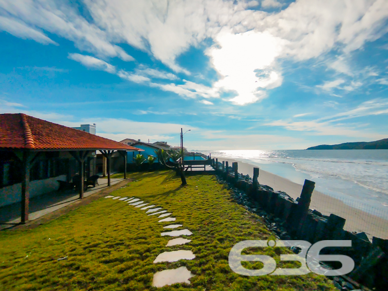 Residência - Centro - Balneário Barra do Sul