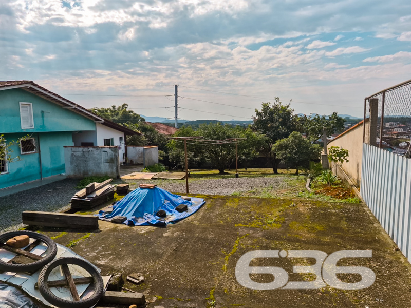 Terreno à venda no Jarivatuba, Joinville | esquina